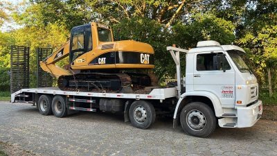 Transporte de equipamentos industriais